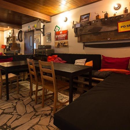 Hostel Szczelinka Pasterka ภายนอก รูปภาพ